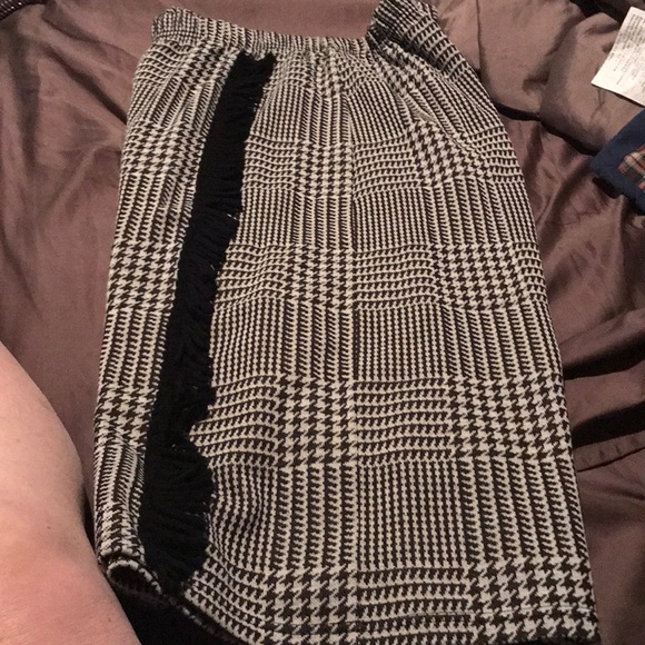 Knit skirt - Picture 2 of 2